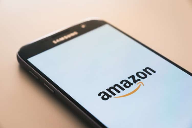 私のおすすめはamazon Audible(オーディブル)